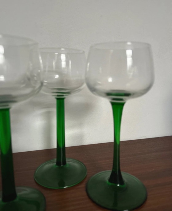 Image 1 of 3x Luminarc White Wine Glasses