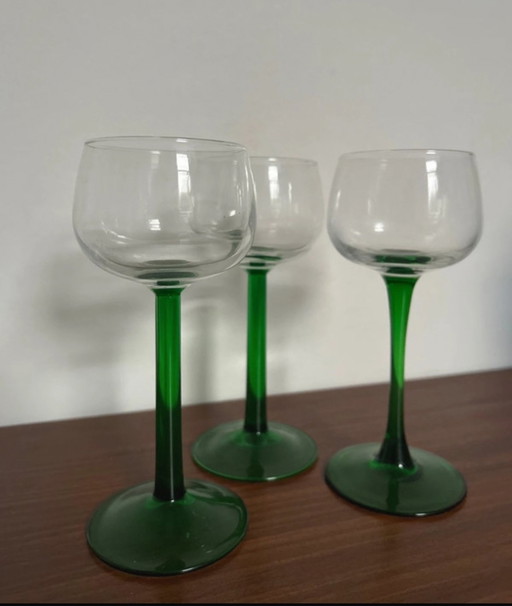 3x Luminarc White Wine Glasses