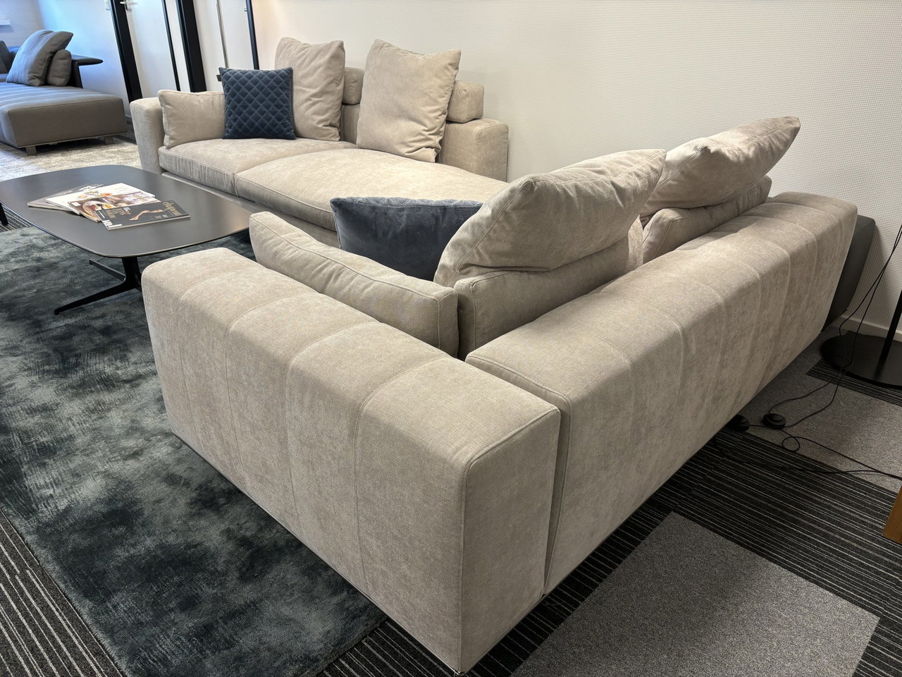 Divano Letto Minotti Salotti Outlet Minotti Furniture Divani