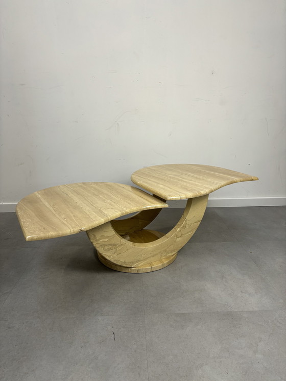 Image 1 of Tavolino da caffè vintage in travertino a due livelli