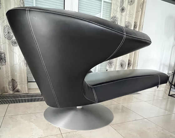 Image 1 of Leolux Parabolica armchair