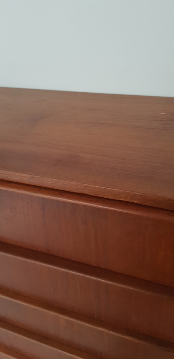 Image 1 of Cassettiera danese in teak