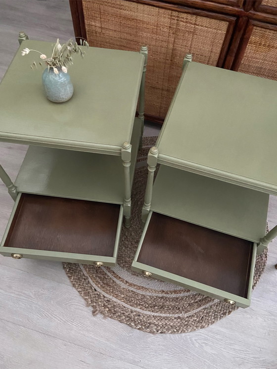 Image 1 of Tables de chevet vintage rafraîchies - 2 pièces