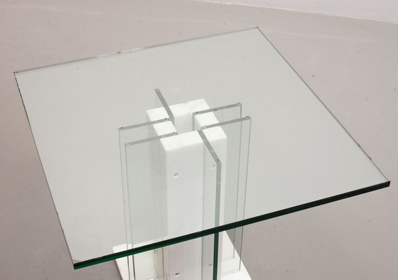 Image 1 of Table d'appoint italienne en marbre