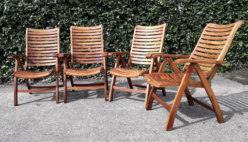 4 Sunyard teak stand-up chairs, folding