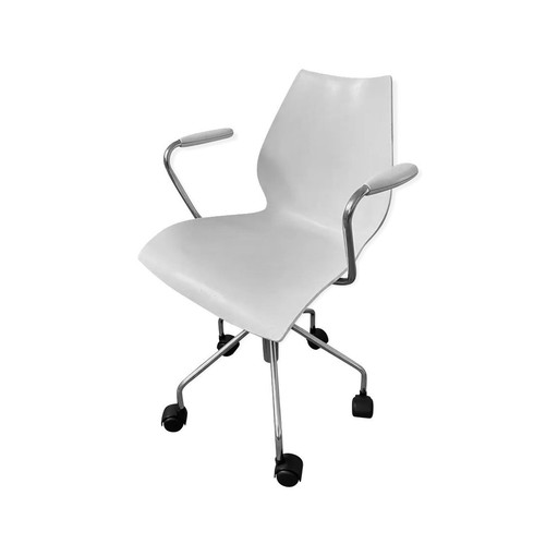 Office Chair - Vico Magistretti - Kartell Italy - 1996 The Maui Office Chair With Armrests Was Designed By Vico Magi