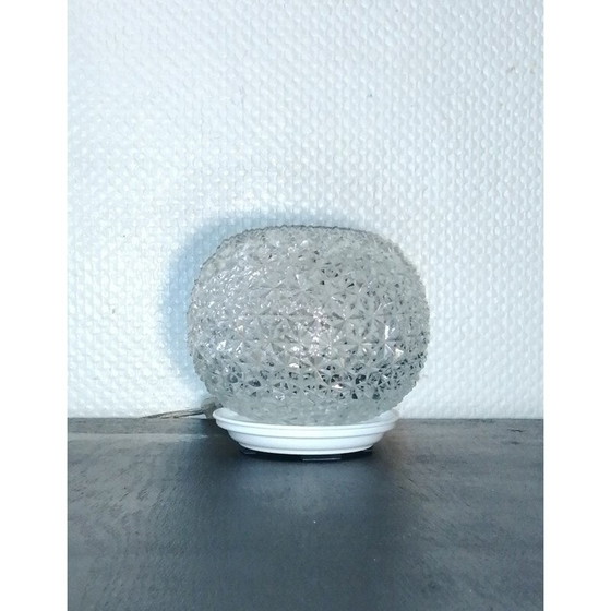 Image 1 of Vintage table lamp in the shape of a sphere in diamond-point glass, 1960