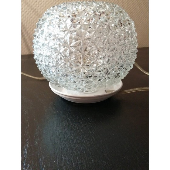 Image 1 of Vintage table lamp in the shape of a sphere in diamond-point glass, 1960