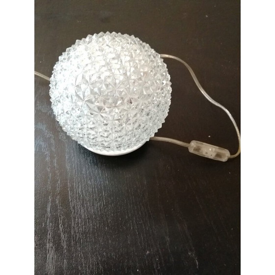 Image 1 of Vintage table lamp in the shape of a sphere in diamond-point glass, 1960