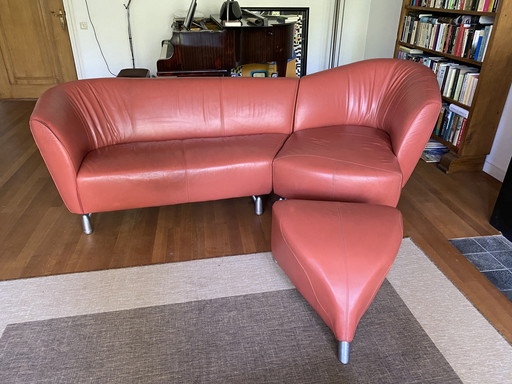 Leolux Pupilla sofa with ottoman