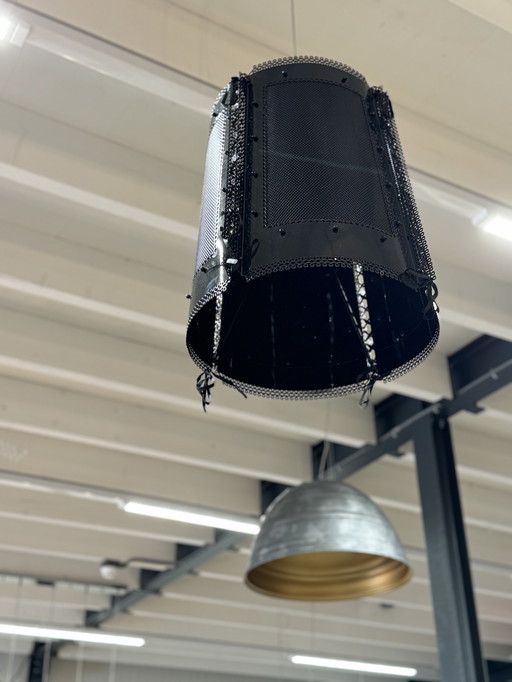 Brand van Egmond Lola Lampe suspendue noire