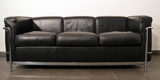 Cassina LC2 Le Corbusier 3-seater sofa black leather