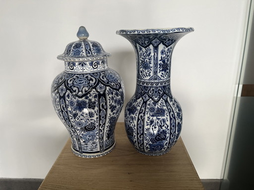 Set Of 2 Delft Vases