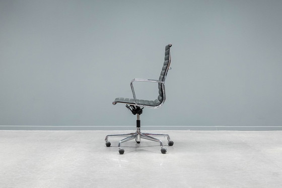 Image 1 of Silla de oficina Eames Ea119 Alugroup