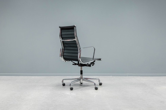 Image 1 of Silla de oficina Eames Ea119 Alugroup