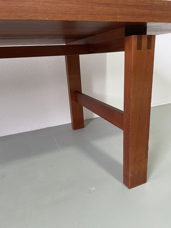 Image 1 of Table basse vintage en teck massif