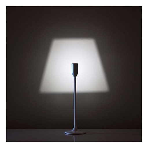 Innermost YOY Light LED table lamp white