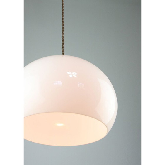 Image 1 of Vintage white Jolly pendant lamp by Luigi Massoni for Guzzini, 1970