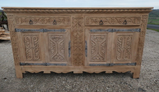 2-door sideboard Gothic decor