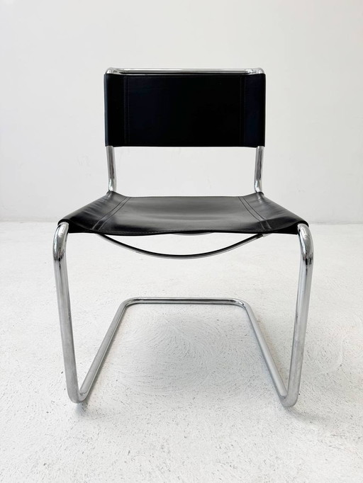 Elegant Bauhaus cantilever chair - chrome & black leather