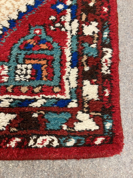 Image 1 of Vintage hand-knotted carpet
