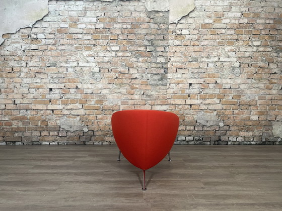 Image 1 of Artifort Hanna red armchair