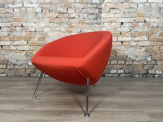 Image 1 of Artifort Hanna red armchair