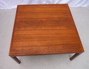 Table basse carrée vintage en teck