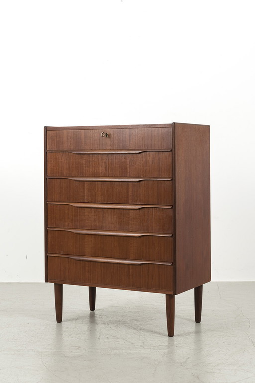 Danish chest of drawers