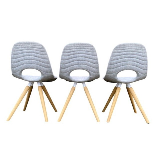 Image 1 of 3X Upholstered Nowy Styl Tako Chair