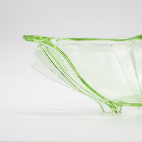 Image 1 of Rare Large Antique Art Déco Crystal Uranium Glass Fruits Bowl 29Cm×18Cm 30S Chic