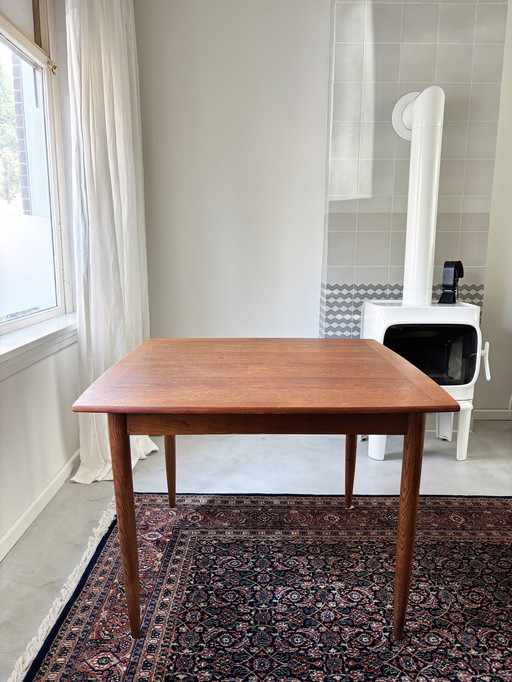 Mid - Century Dining Table - Extendable