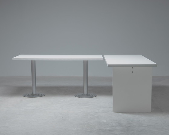 Image 1 of Bureau d'angle 'Kroma' de Driade par Antonia Astori
