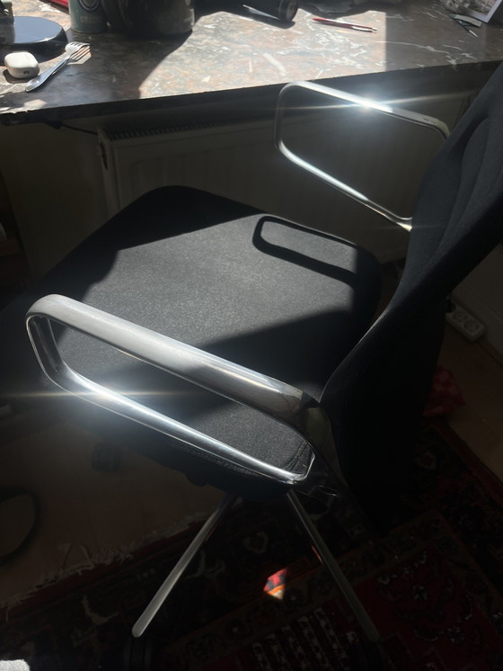 Image 1 of Vitra AC5 Antonio Citterio conference chair black