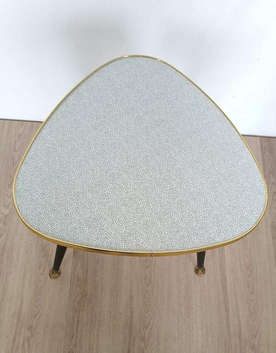 Image 1 of Grande table d'appoint des années 1950