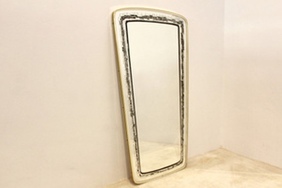 Image 1 of Miroir encadré en laiton du Mid Century, France