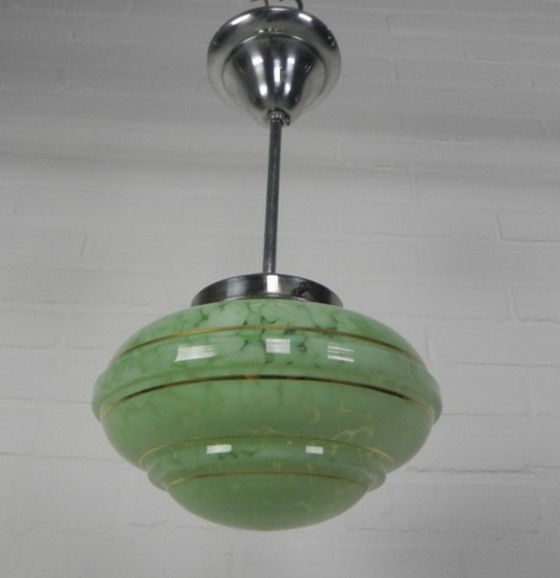 Image 1 of Suspension Art Déco avec abat-jour en verre nuageux vert, années 1930