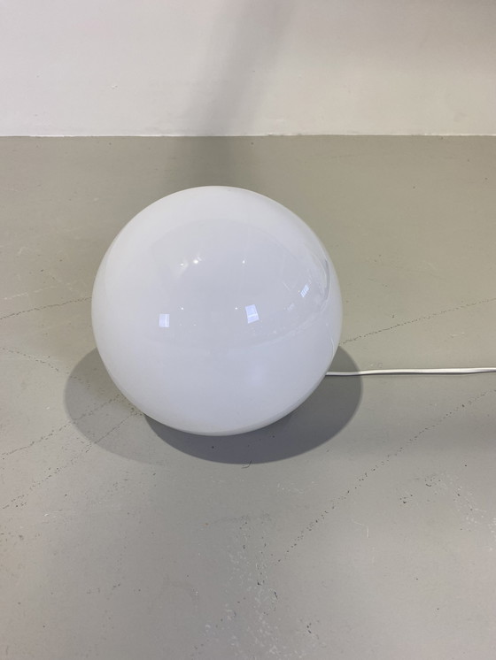 Image 1 of Vintage globe lamp