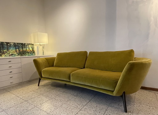 Leolux Rego 3-Seater Sofa Show Model