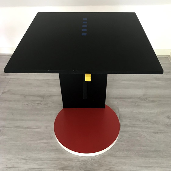 Image 1 of Divan Table