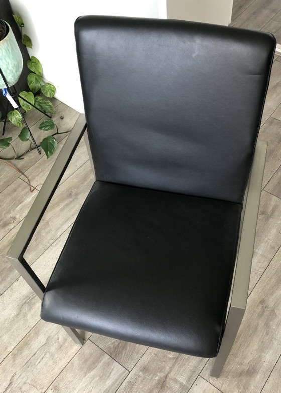 Image 1 of 6x Modern Black Leather Dining Chairs