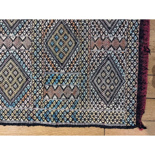 Alfombra de pasillo Kilim vintage tejida a mano, 1970