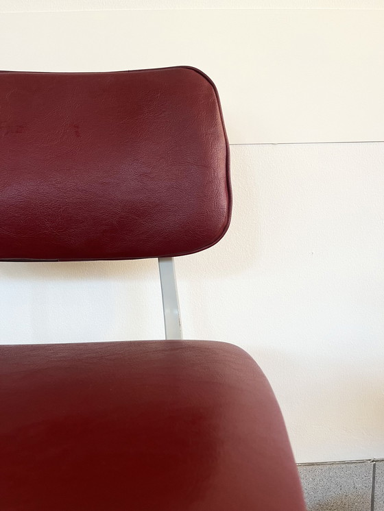 Image 1 of 4X Red Revolt Chair By Friso Kramer For Ahrend 1960