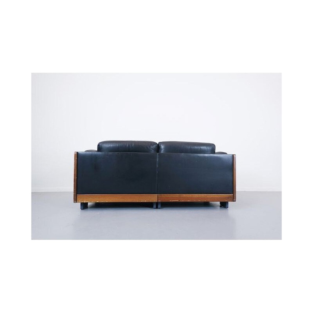 Vintage sofa 