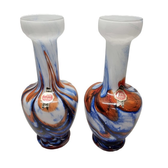 Image 1 of 2 Vintage Opaline Vases From Florence