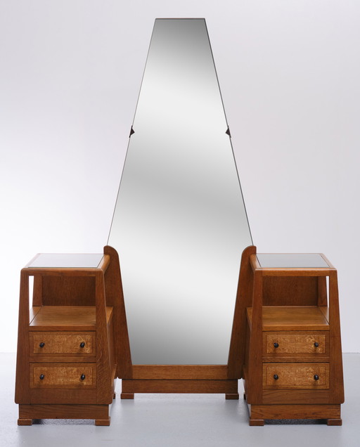 Art deco dressing table