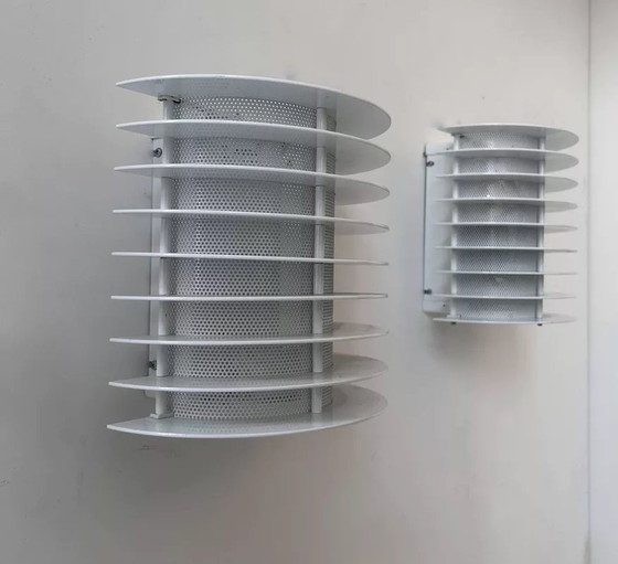 Image 1 of 2 apliques de pared de metal lacado en blanco, Borens, Suecia, 1980