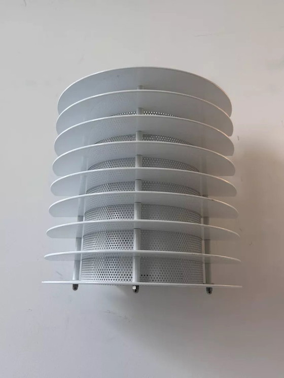 Image 1 of 2 apliques de pared de metal lacado en blanco, Borens, Suecia, 1980