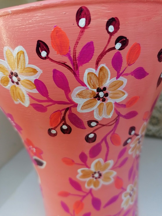 Image 1 of Hand-painted Vases, Artist Evalien Ritmeester