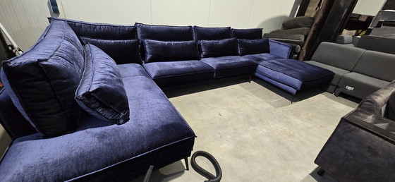 Image 1 of U Sofa Showroom Model Prominent